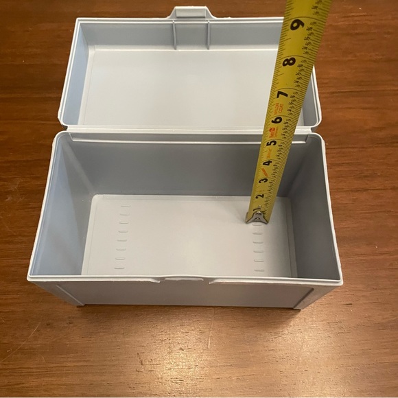 Vintage Blue Hard Plastic File Card Recipe Storage Box 8.5x4.5x5.5" - Picture 4 of 8